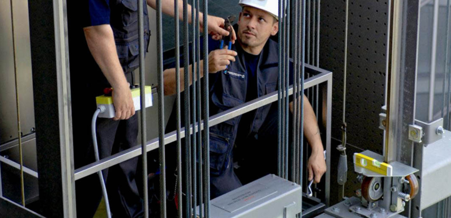 Administradores de Fincas piden inspeccionar a las empresas de ascensores