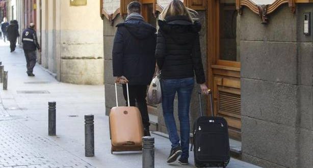 Un juzgado de Granada ordena el cese inmediato y definitivo de la actividad de dos pisos turísticos