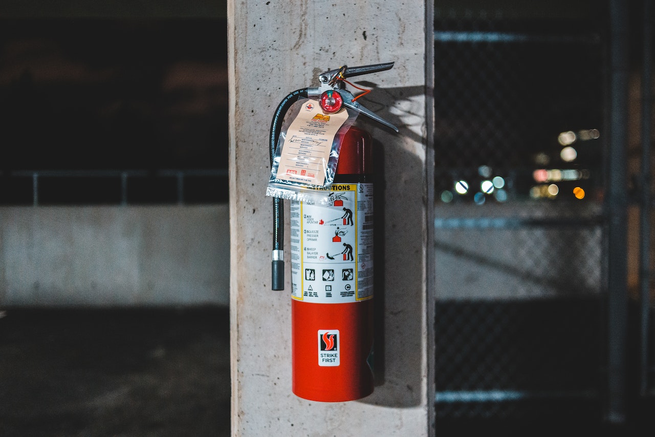 ¿Es obligatorio contar con extintores en la comunidad de vecinos?